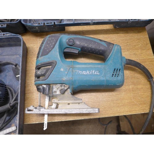 2021 - Three Bosch GST 2000 jigsaws and a Makita jigsaw