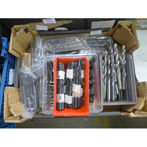 2059 - A quantity of drill bits - various sizes