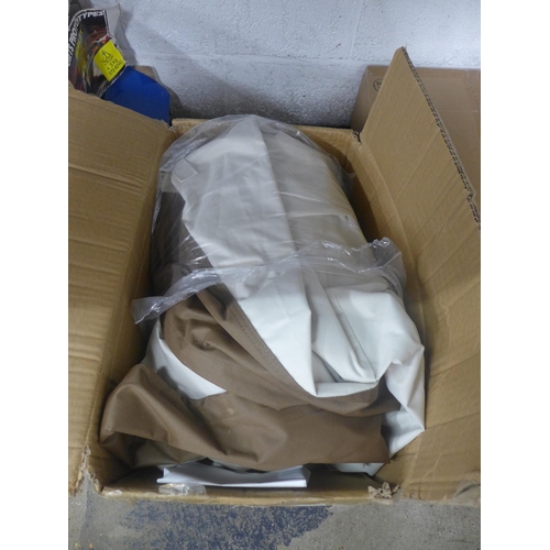 2104 - A heavy duty tarpaulin - 5.5m x 7.3m (sealed)