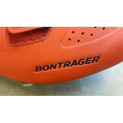 2119 - A pair of Bontrager cycling shoes, size UK 10