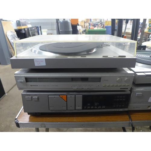 2195 - A quantity of Hitachi stereo equipment:- Direct Drive turntable (model:- HT-405), AM/FM stereo tuner... 