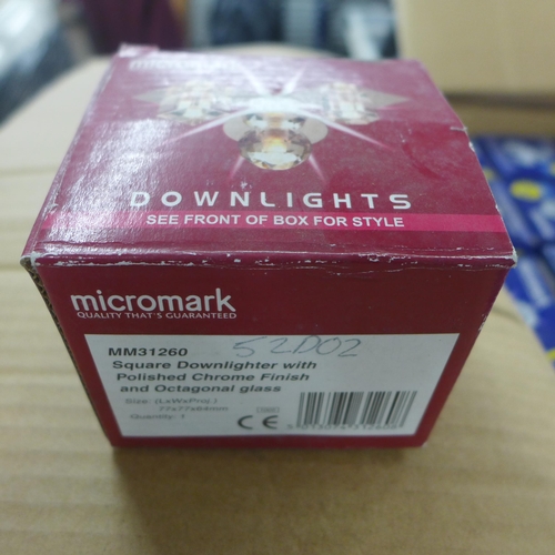 2362 - A large quantity of downlighters and bulbs