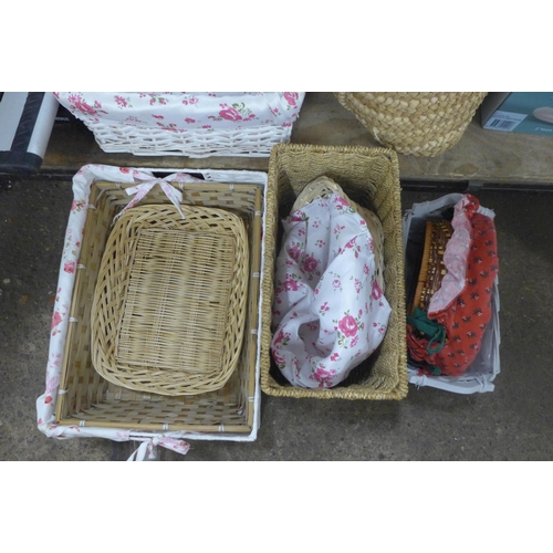 2420 - Approximately ten items of wicker including baskets and trays