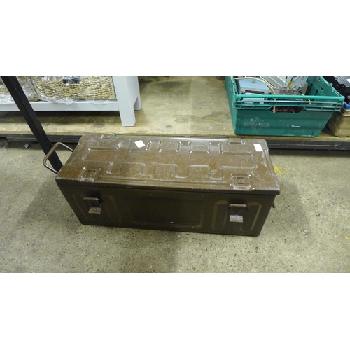 2434 - A metal storage/ammunition box