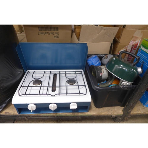 2440 - Two-burner cooker with grill and various gas lanterns, camping kettle and  gas bottles