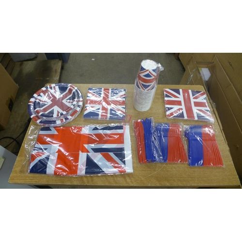 2446 - Nine Union Jack part/picnic sets: paper cups, paper plates, cutlery, table cloth, napkins and build ... 