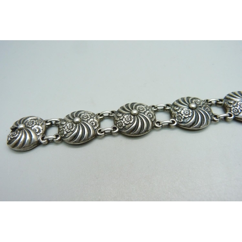 1062 - A Danish Arts and Crafts silver bracelet, marked Danecraft C. Ruopoli Sterling