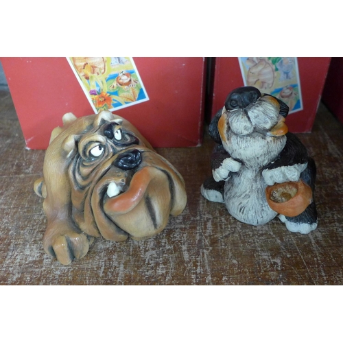 1067 - Two dog figures, both with Raya signature, boxed