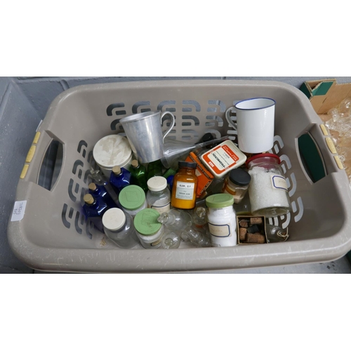 1086 - A box of chemist bottles, some with contents plus lab bottles, jars, etc. **PLEASE NOTE THIS LOT IS ... 