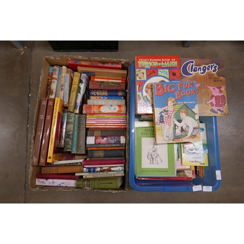 1099 - Children's books and booklets, 1940s, 1960s and 1970s **PLEASE NOTE THIS LOT IS NOT ELIGIBLE FOR POS... 