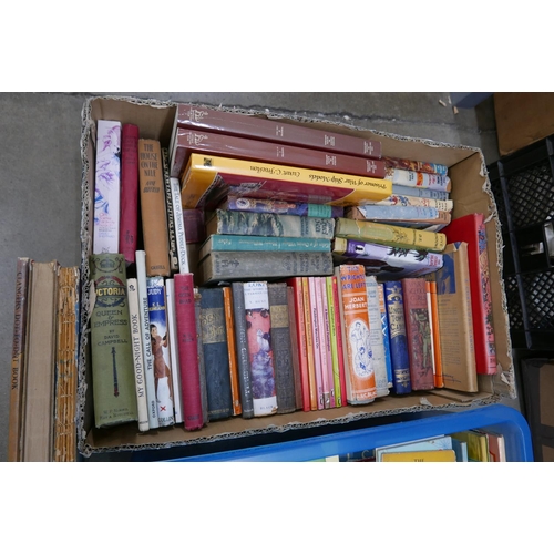 1099 - Children's books and booklets, 1940s, 1960s and 1970s **PLEASE NOTE THIS LOT IS NOT ELIGIBLE FOR POS... 