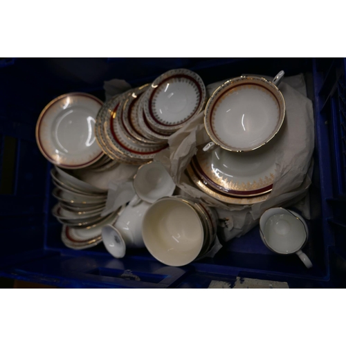 1108 - Salisbury Sarum tea and dinner wares, (two boxes) **PLEASE NOTE THIS LOT IS NOT ELIGIBLE FOR POSTING... 