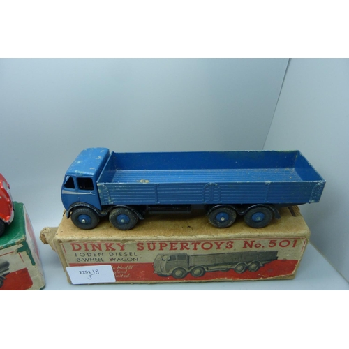 623 - A Dinky Supertoys no.501 Foden 8-wheel diesel wagon, and no.504 Foden 14-tonne tanker