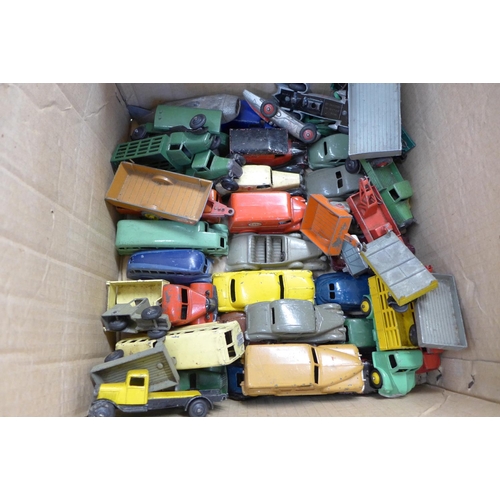 733 - A collection of mid 20th Century Dinky Toys model vehicles