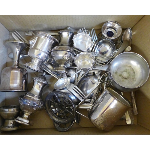 736 - A collection of plated ware and two silver salts