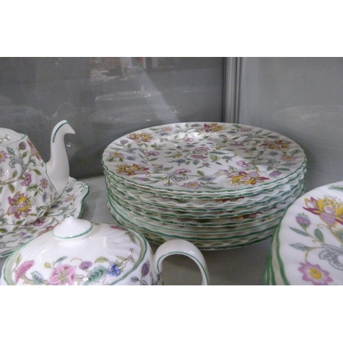 794 - Minton Haddon Hall tea and dinnerwares, ten dinner plates, twelve side plates, six soup bowls, six t... 