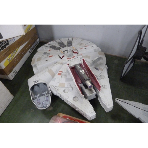 795 - Star Wars model Millennium Falcon, Stormtrooper (talking), BB-8, mask, R2D2 desk top vacuum, etc.