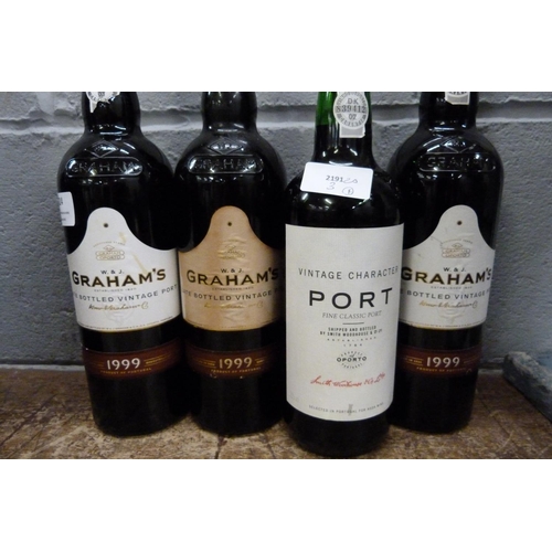 824 - Three bottles of Graham's vintage port, and a bottle of Oporto Vintage Character port