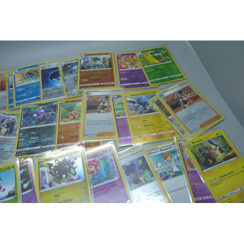 838 - 50 Holographic/reverse holographic Pokemon cards