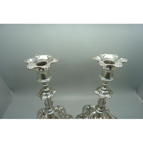 854 - A pair of William IV silver candlesticks, Sheffield 1833, 21.5cm