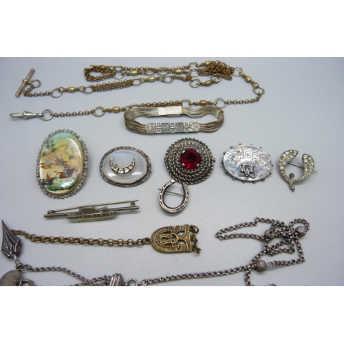 927 - Vintage jewellery including a silver Victoria 1887 Jubilee brooch