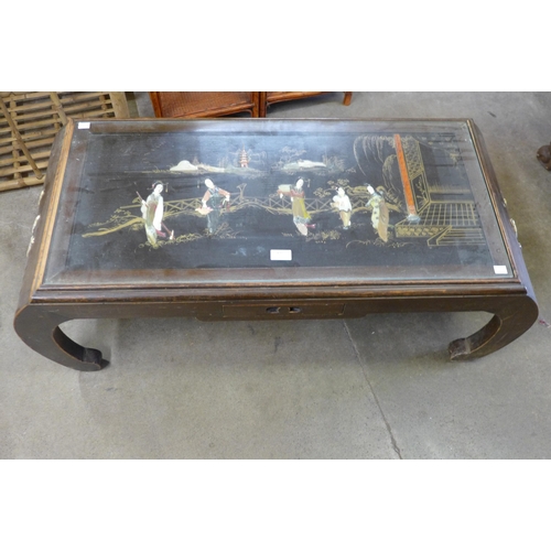 138 - A Japanese export hardwood and chinoiserie opium table