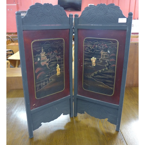 154 - A Japanese export chinoiserie table top folding screen