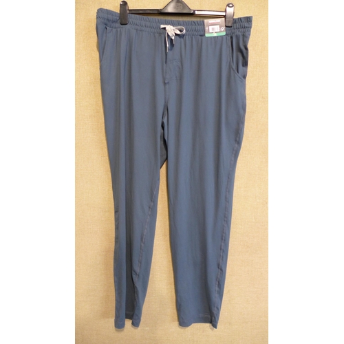 3027 - Quantity of men's teal full length lounge pants - mixed sizes * this lot is subject to VAT