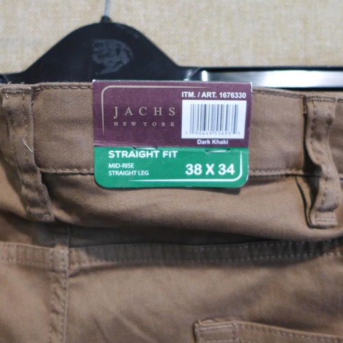 3030 - Quantity of men's zip-off trousers and joggers - mixed sizes, styles and colours * this lot is subje... 