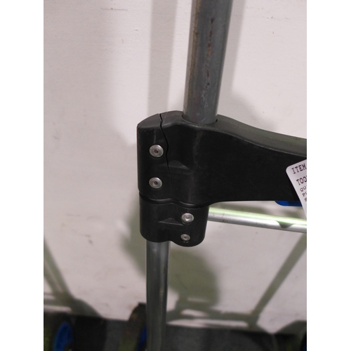 3088 - Toolmaster Hand Truck-159Kg    (302-450)  * This lot is subject to vat