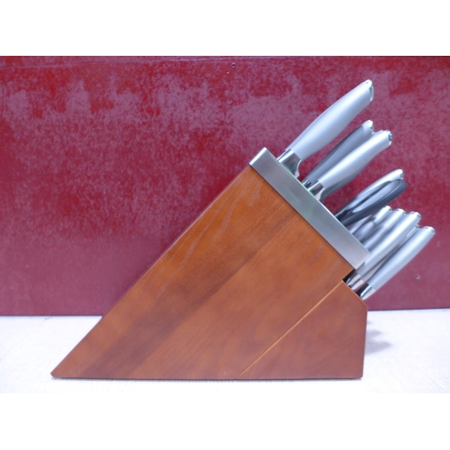 3127 - Henckels Knife Set with Block (incomplete) original RRP £144.99 + VAT (304-212) * This lot is subjec... 