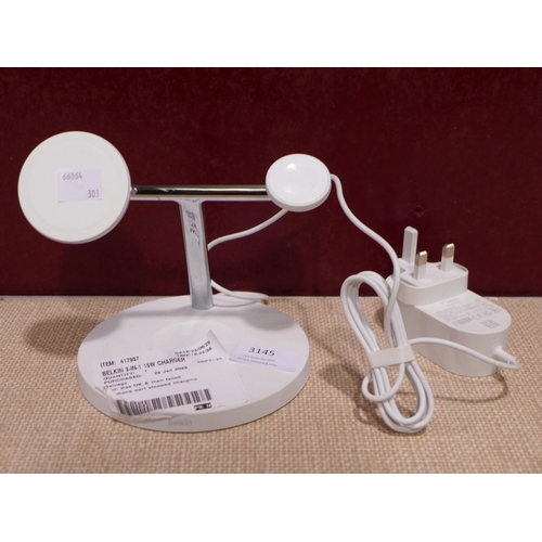 3145 - Belkin 3-In-1 15w Wireless White Charger (303-99) * This lot is subject to VAT