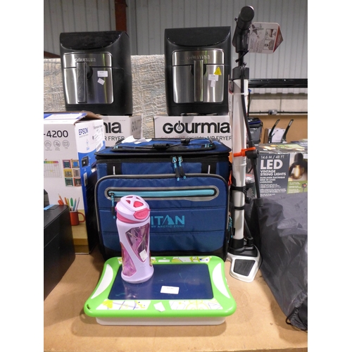 3236 - One23 Floor Pump, Boogieboard Sketch Studio, Titan 40 Can Cooler and a Zulu Water Bottle (303-315,34... 