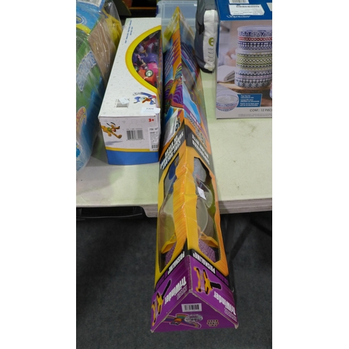 3304 - X Kites Super-Sized Kite and Disney Vehicles (6 Pack) (303-423,431) * This lot is subject to VAT