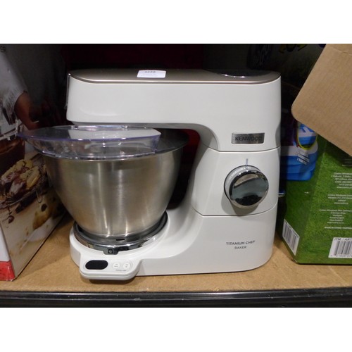 3221 - Kenwood Titanium Chef Baker White Stand Mixer, original RRP £316.66 + VAT (303-9) * This lot is subj... 