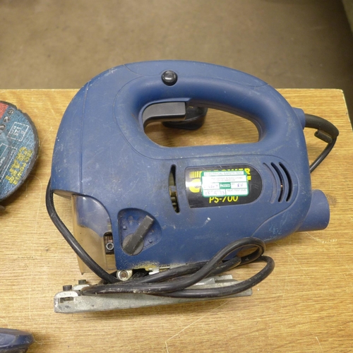 2005 - 3 power tools, Power Craft jigsaw (JSMGO14), SDS hammer drill WK1405 and a Power Craft grinder Pag 1... 