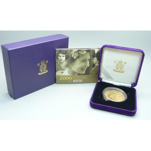 1048 - The Royal Mint 2008 Her Majesty Queen Elizabeth II Eightieth Birthday Gold Proof Crown, No. 0797