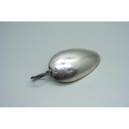 1054 - A silver spoon with swan neck handle by Deakin & Francis, Birmingham 1973, 35g, 10.5cm