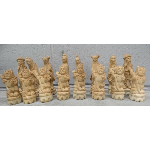 1080 - Chinese chessmen figures **PLEASE NOTE THIS LOT IS NOT ELIGIBLE FOR POSTING AND PACKING**