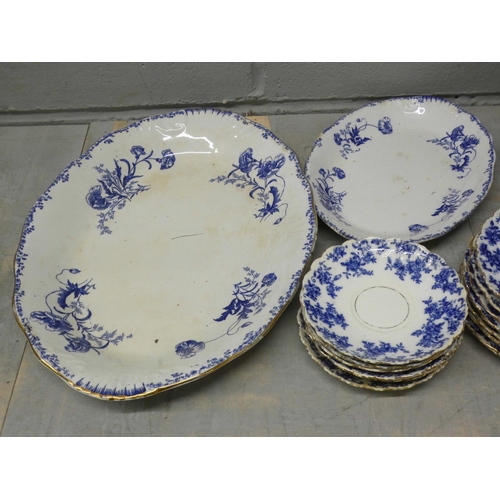 1094 - Two boxes of blue and white china including tureens with ladles **PLEASE NOTE THIS LOT IS NOT ELIGIB... 