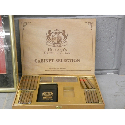 1120 - A box of Hofnar cigars, (in silver cabinet) incomplete and a limited edition Elvis Presley CD plaque... 