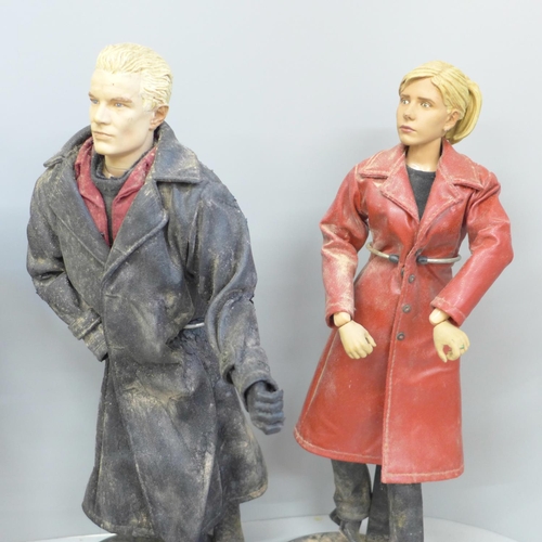 729 - Four Buffy The Vampire Slayer figures and a wall coat hanger