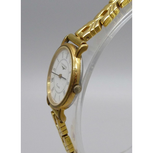 941 - A lady's Longines quartz wristwatch