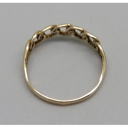 961 - A 9ct gold knot ring, 1.2g, O