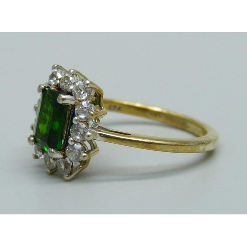 972 - A silver gilt, green and white stone cluster ring, P