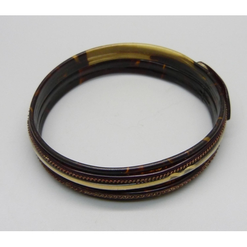 994 - A vintage faux tortoiseshell bangle, a/f