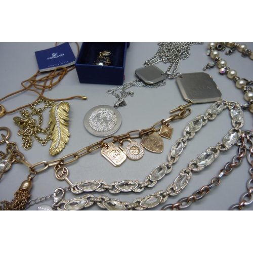 997 - Designer jewellery including Vivienne Westwood, Swarovski, Michael Kors, etc.