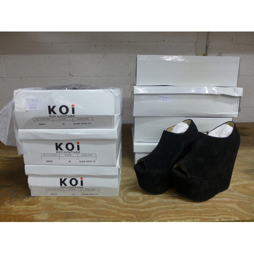 Koi store couture wedges