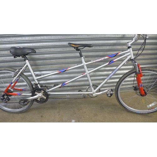 2217 - An aluminium vertical tandem - good quality tyres  (police repossession)