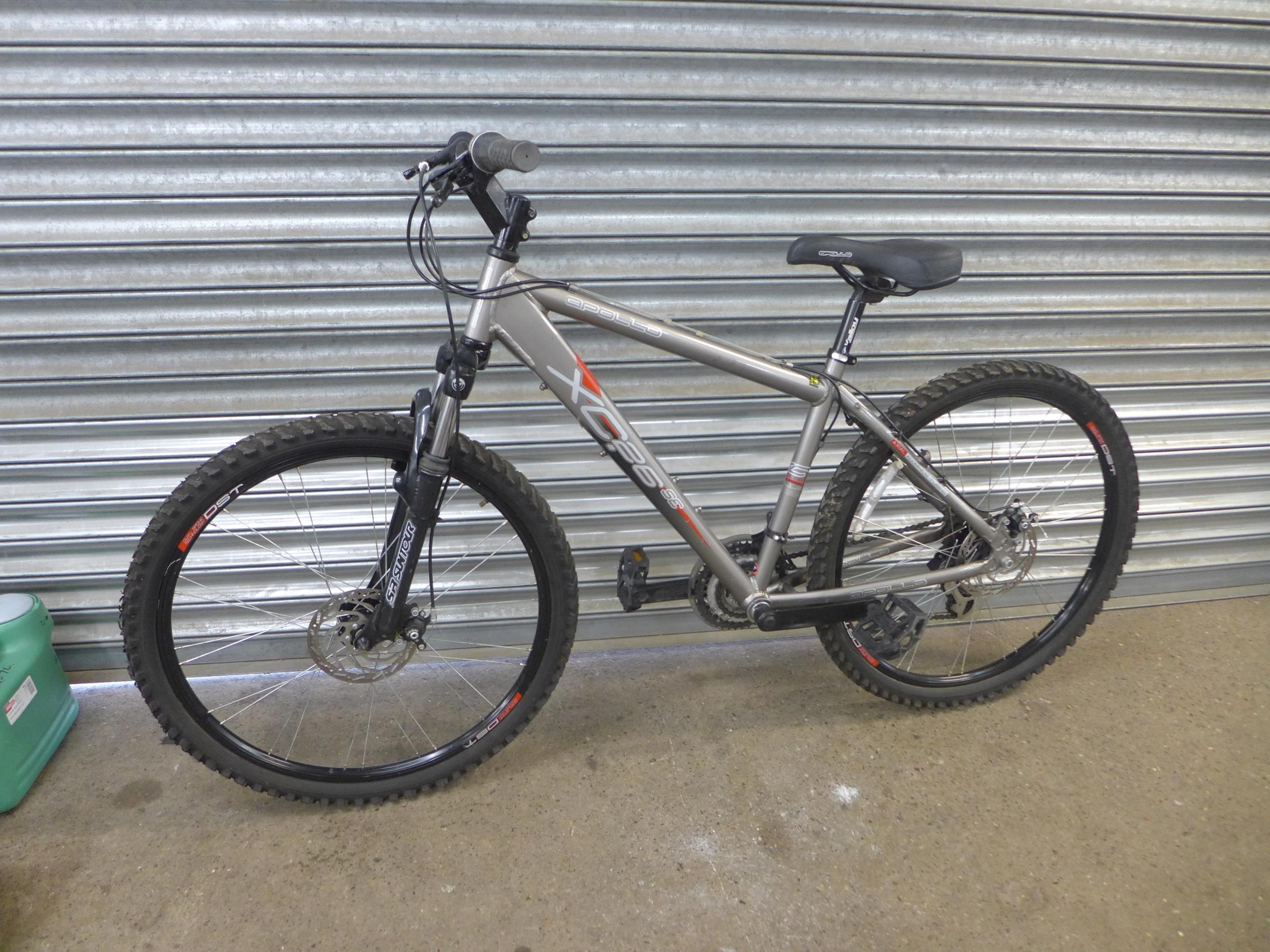 Apollo xc 26 mens best sale mountain bike